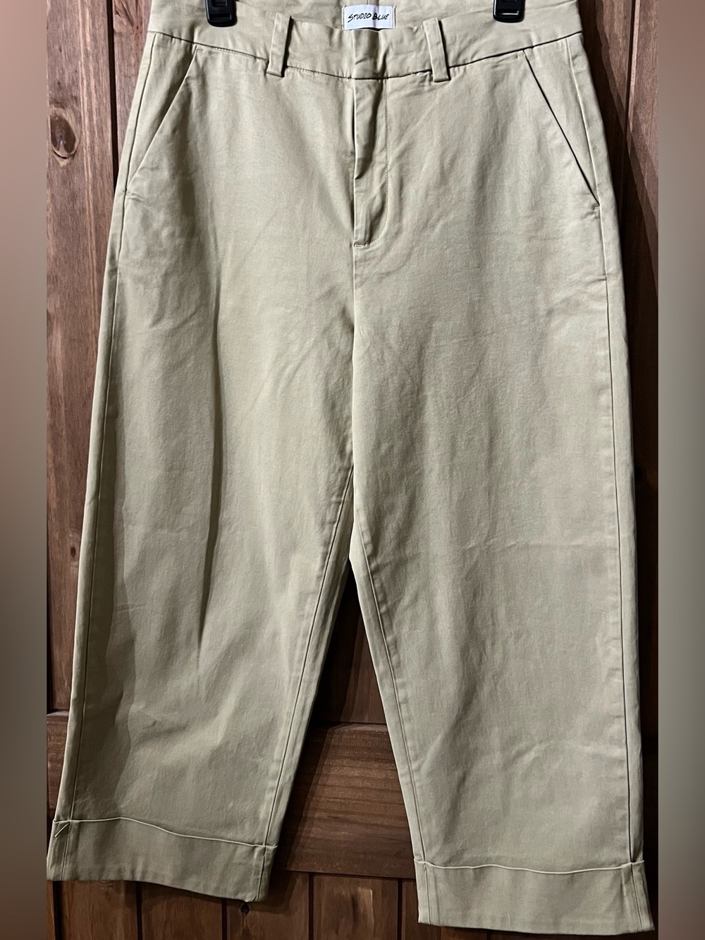 Studio Blue - women’s Khaki  wide leg crop pants